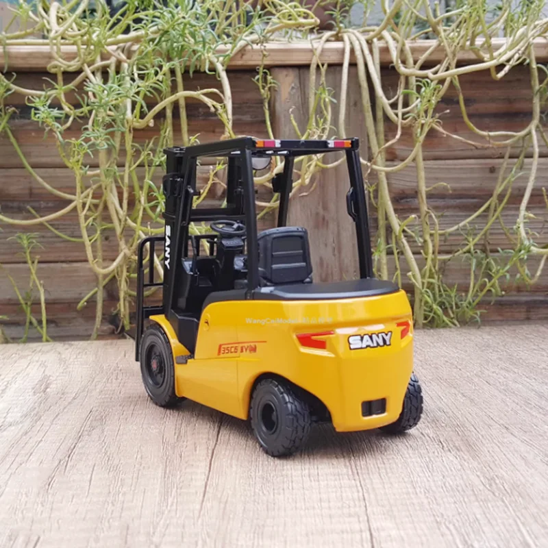 دييكاست 1:20 مقياس ساني SCPC6 رافعة شوكية مكدس سبيكة آلات الهندسة نموذج جمع تذكارية هدية مزخرفة العرض