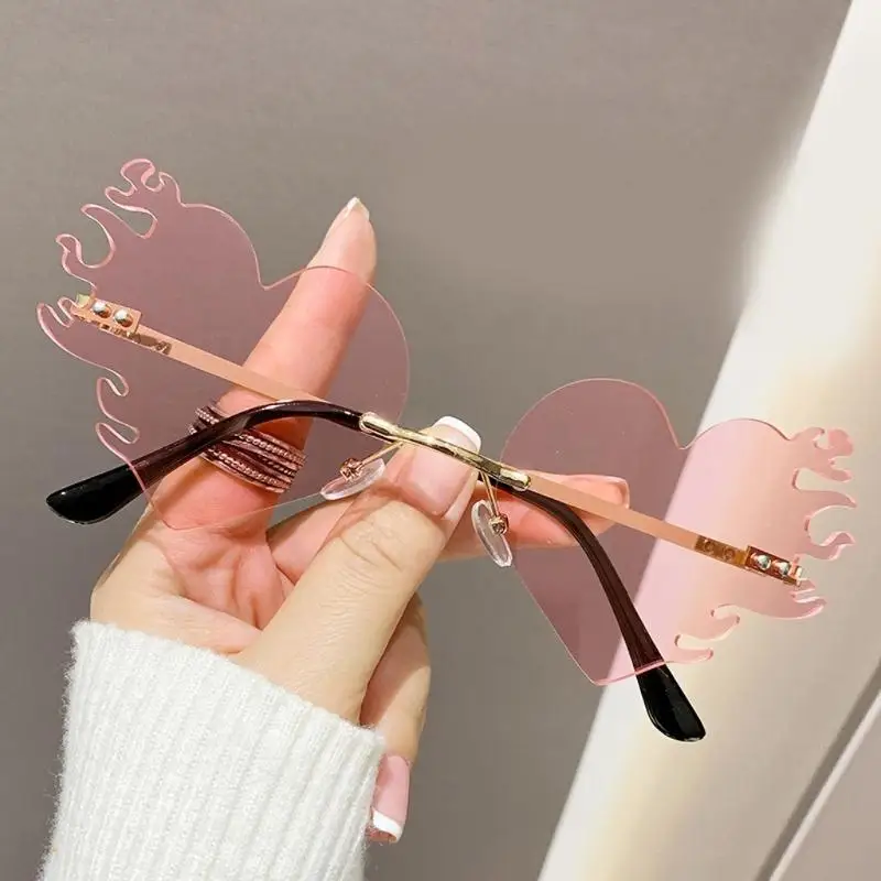 39BD Leichte rahmenlose Sonnenbrille, Hip-Hop-randlose Sonnenbrille, Party-Foto-Requisiten – Detail 4