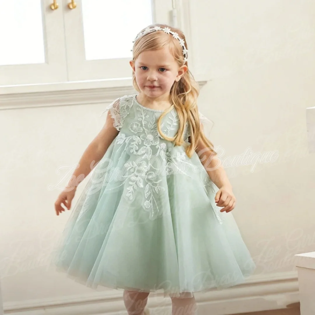 vestido-de-nina-para-boda-o-comunion-con-mangas-cortas-verdes-tul-encaje-apliques-florales-lazo-en-la-espalda-elegante-personalizable