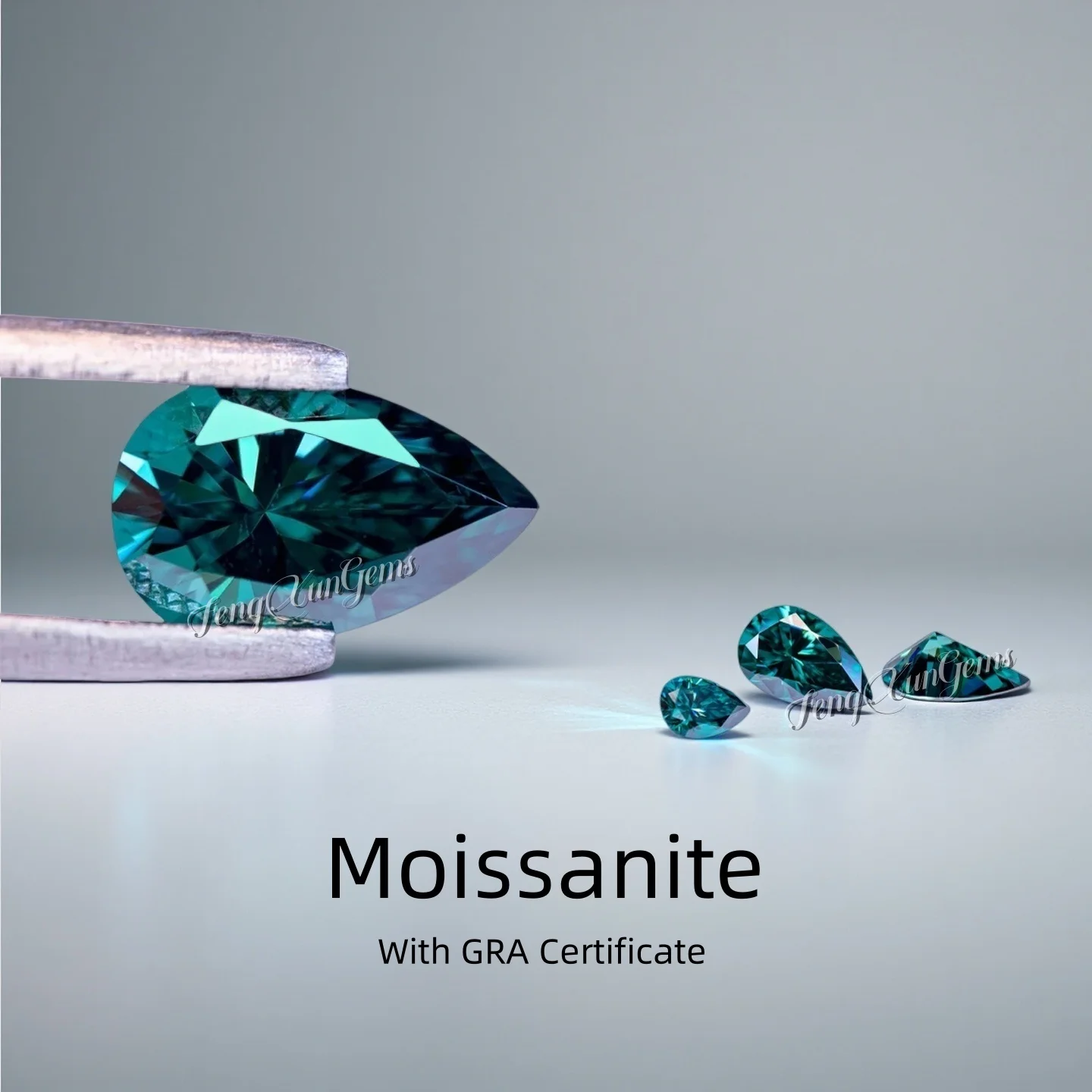 

Luxury Emerald Green Loose Moissanite Stones Pear 0.35~5ct Excellent Cut With GRA Certificate For jewelry Ring Inlay