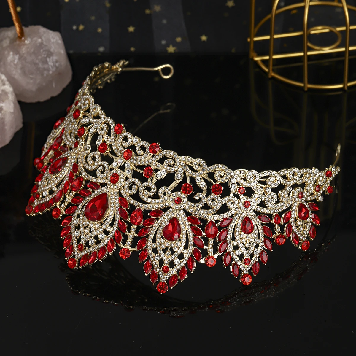 تاج الزفاف الأحمر الفاخر الغلاف الجوي الباروك حجر الراين الملكة تيارا إكسسوارات الشعر مأدبة فتاة خوذة التاج