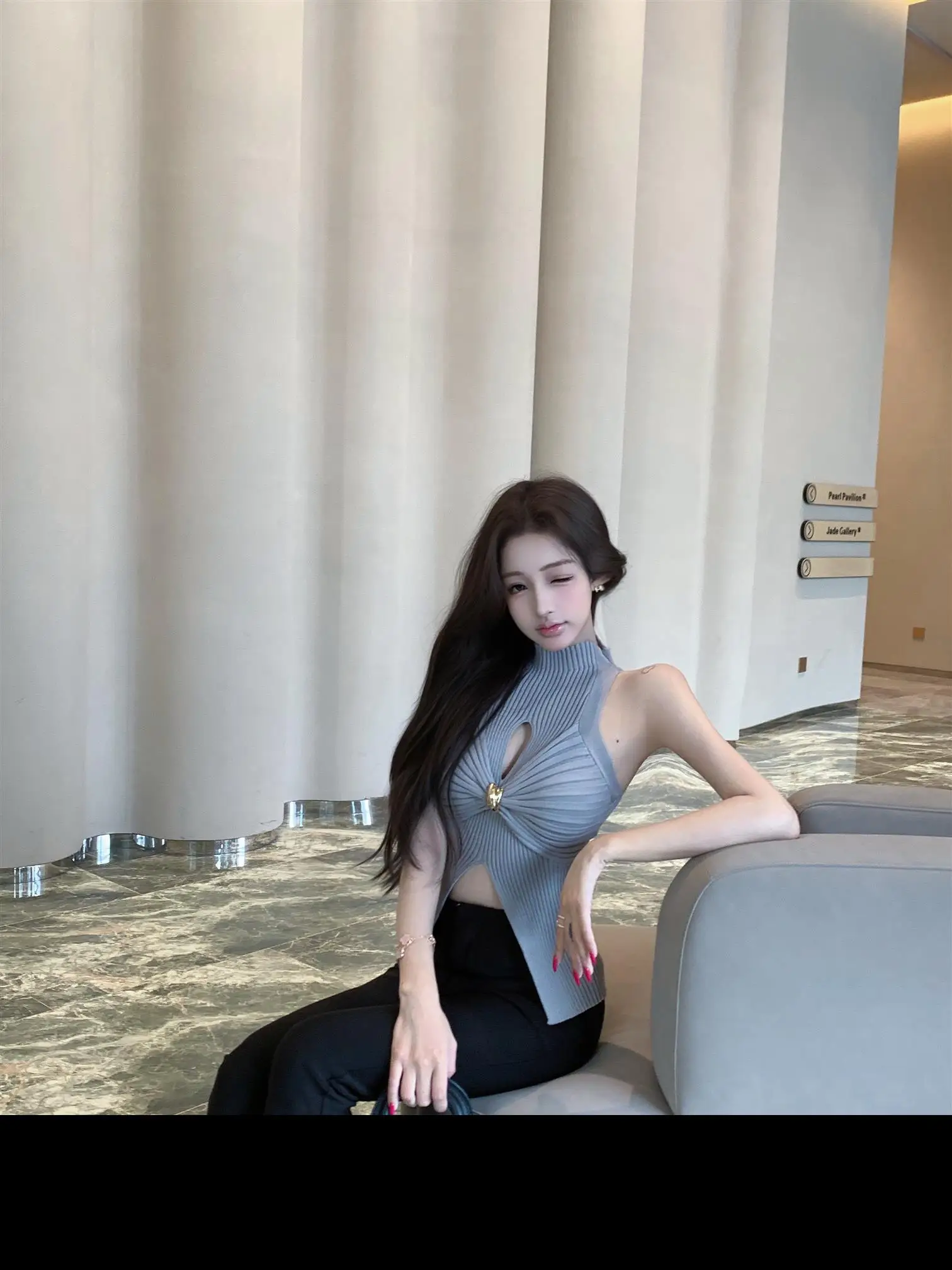 Top Sem Mangas Sexy de Tricô com Recortes, Estilo Pure Desire para Mulheres, Ajuste Justo, Roupa Interna para Verão, Moda par...