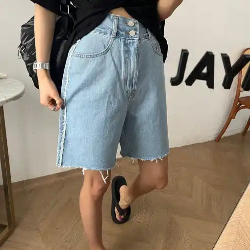 

Washed Blue Jeans High Waist Straight Leg Five-Quarter Length Cuffed Loose Fit Two Button Casual Cotton Denim Non-Stretch