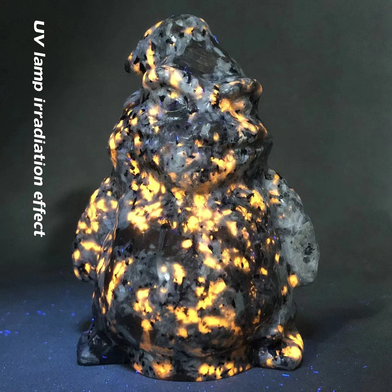 

1PC Natural Crystal Monster Carving Flame Stone Raw Stone Mine Polished Crystal Crafts Home Decorative Ornaments