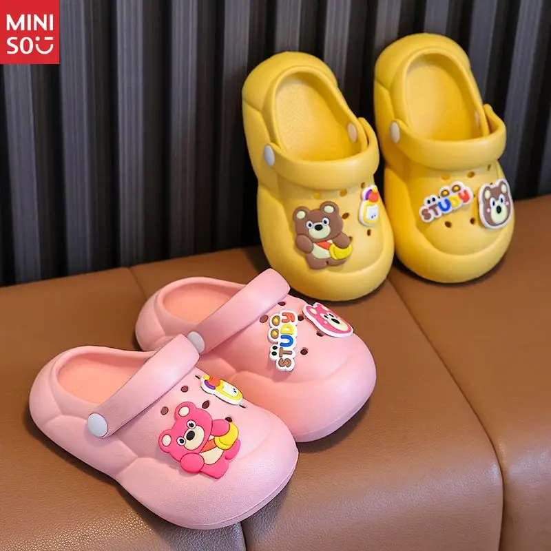 صنادل Miniso Cloud Comfort Kids Crocs Girls Summer، شباشب للأطفال في الأماكن المغلقة للأولاد مضادة للانزلاق ومغلقة من الأمام