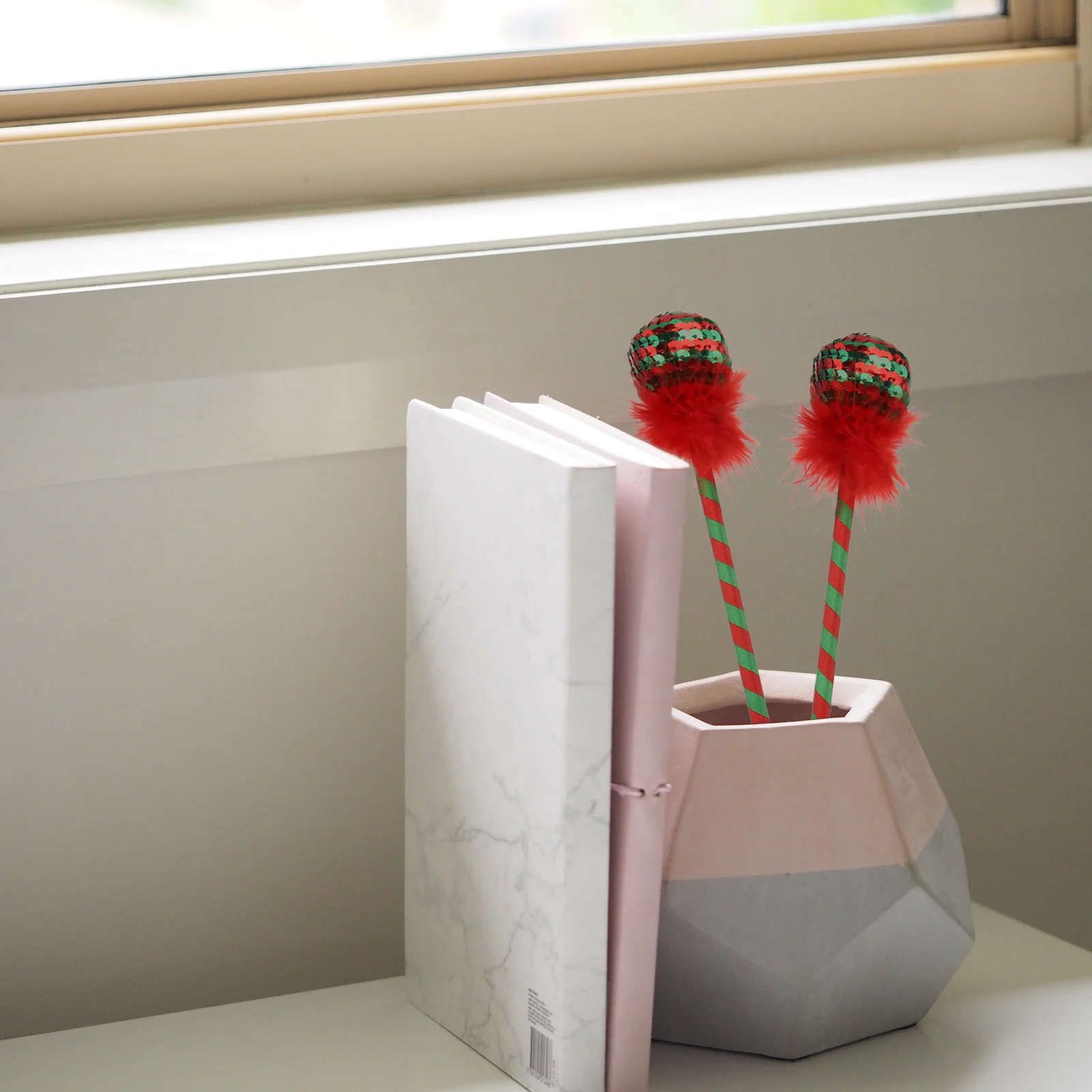 

12Pcs Christmas Pens Red and Ink Pens Holiday Themed Writing Tools for Xmas Party Favors Santa Claus Gift Set