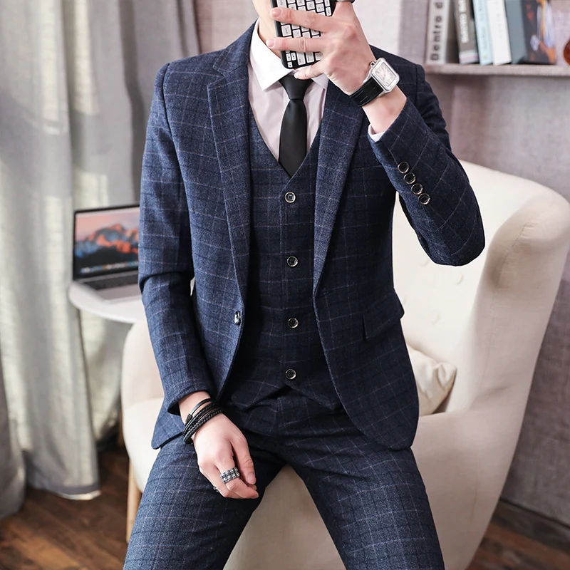 

Slim Fit Wedding Suit Three Piece Set for Men Fashionable Checkered Tuxedo Korean Style Business Casual Urban Fashion Autumn