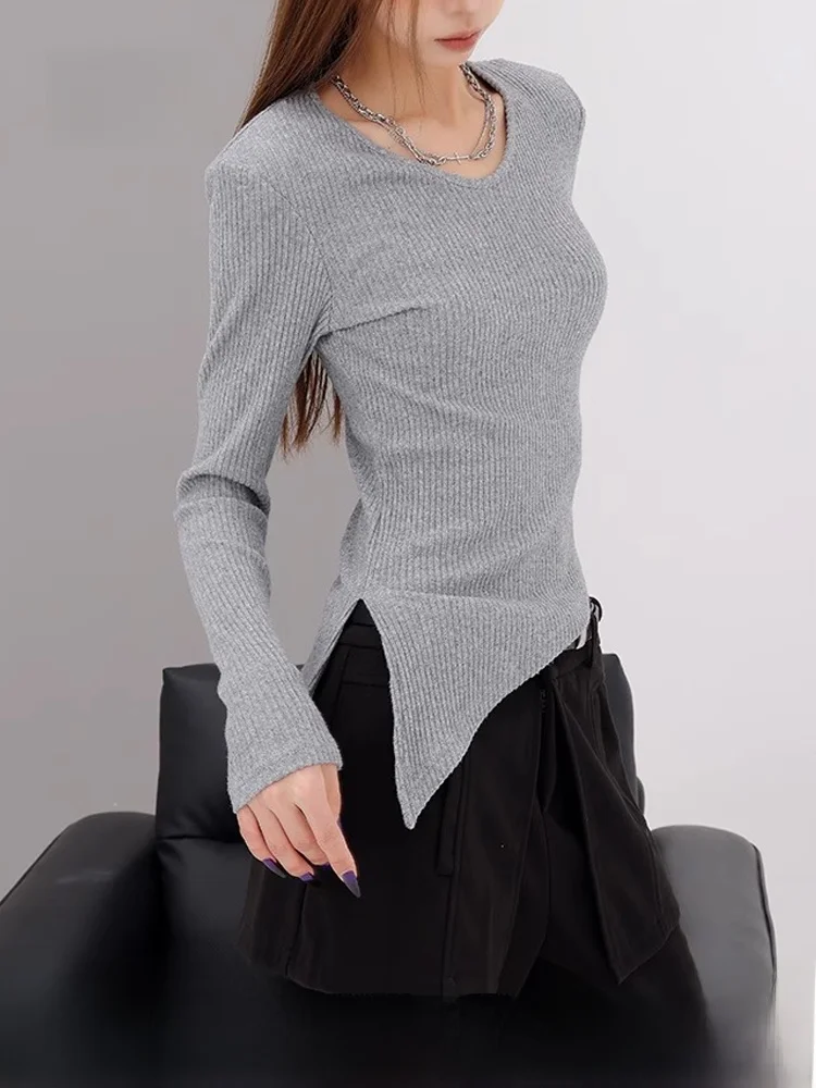 

Женская вязаная футболка NZNB с длинным рукавом и V-образным вырезом, облегающая, базовый слой, с подплечниками, осенне-зимняя, с асимметричным разрезом