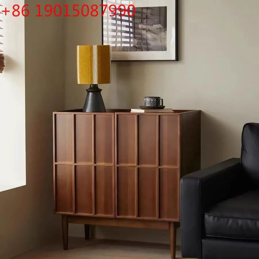 غرفة معيشة جانبية لتناول الطعام من الخشب الصلب مقابل تخزين الحائط في القرون الوسطى وخزانة جانبية بسيطة للتخزين وخزانة منخفضة قديمة #1