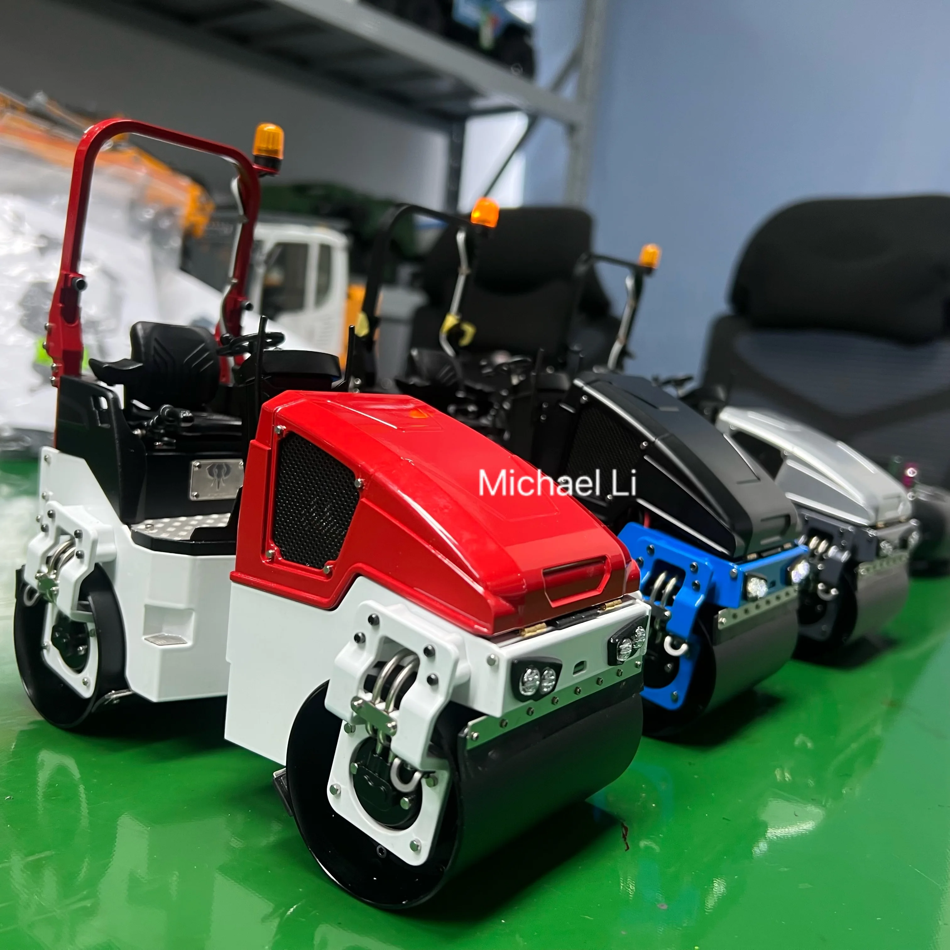 

RC Road Roller Electric BM120AD RTR 1/14 Flysky ST8 Remote Control Light System Battery Construction Car Toy Model Gifts