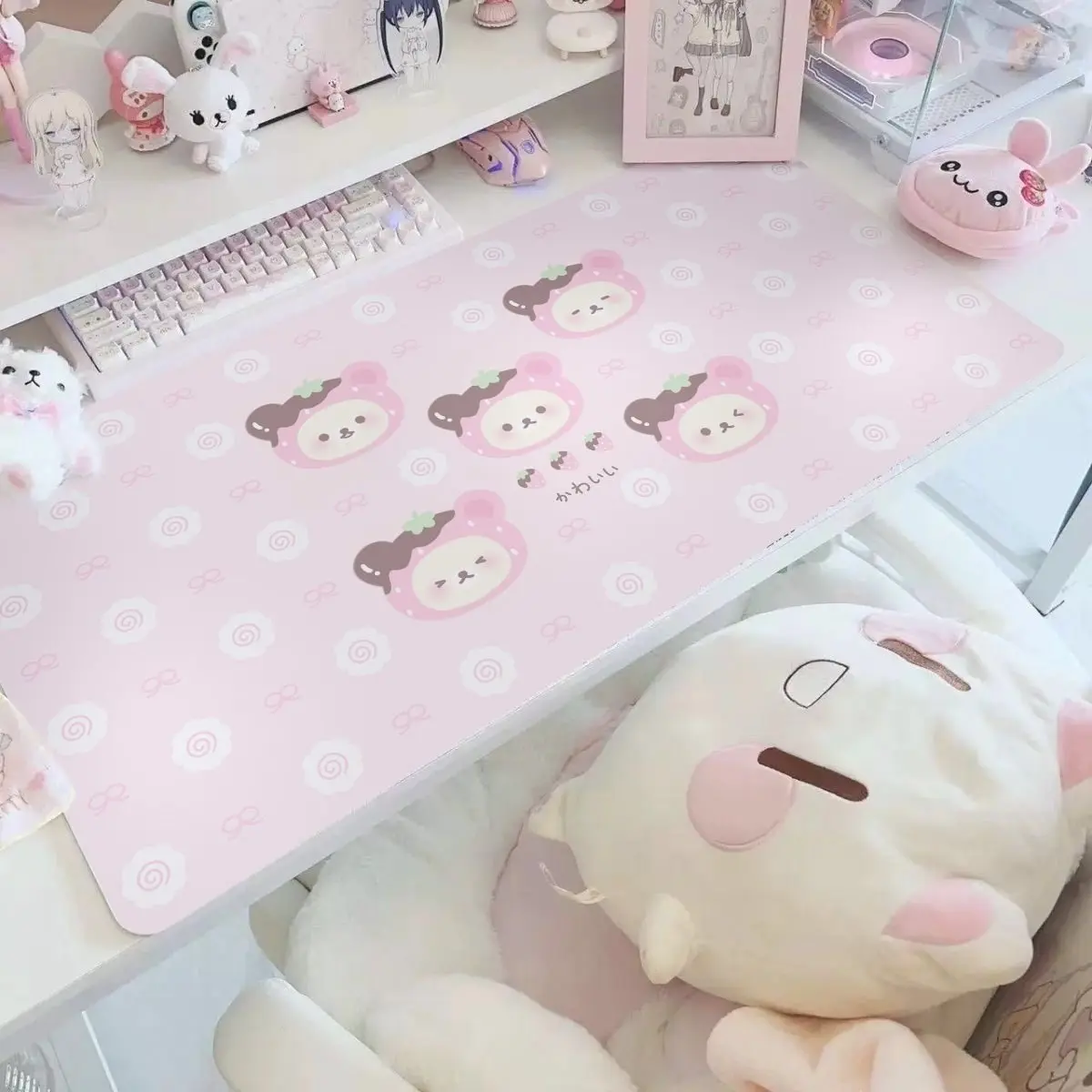 

Милый коврик для мыши из искусственной кожи с изображением клубники и рыбы, большой коврик для офисного стола, водонепроницаемый коврик для настольной клавиатуры, игровой коврик для мыши