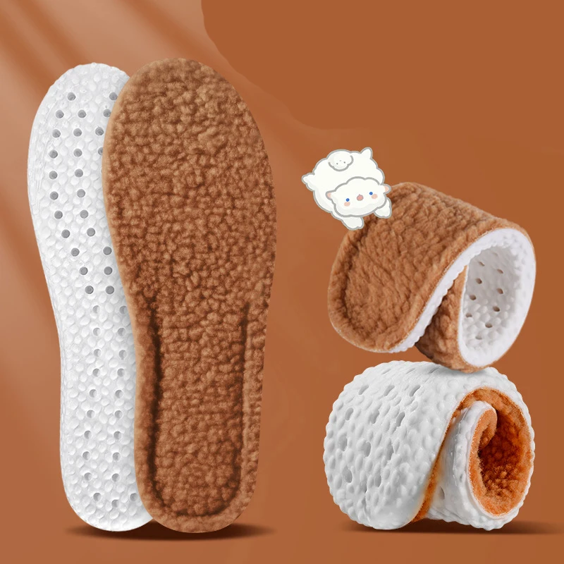Kinder-Lammfell-Einlegesohlen sind warmes Fleece, superweich, elastisch, bequem, atmungsaktiv, antibakteriell und desodorierend