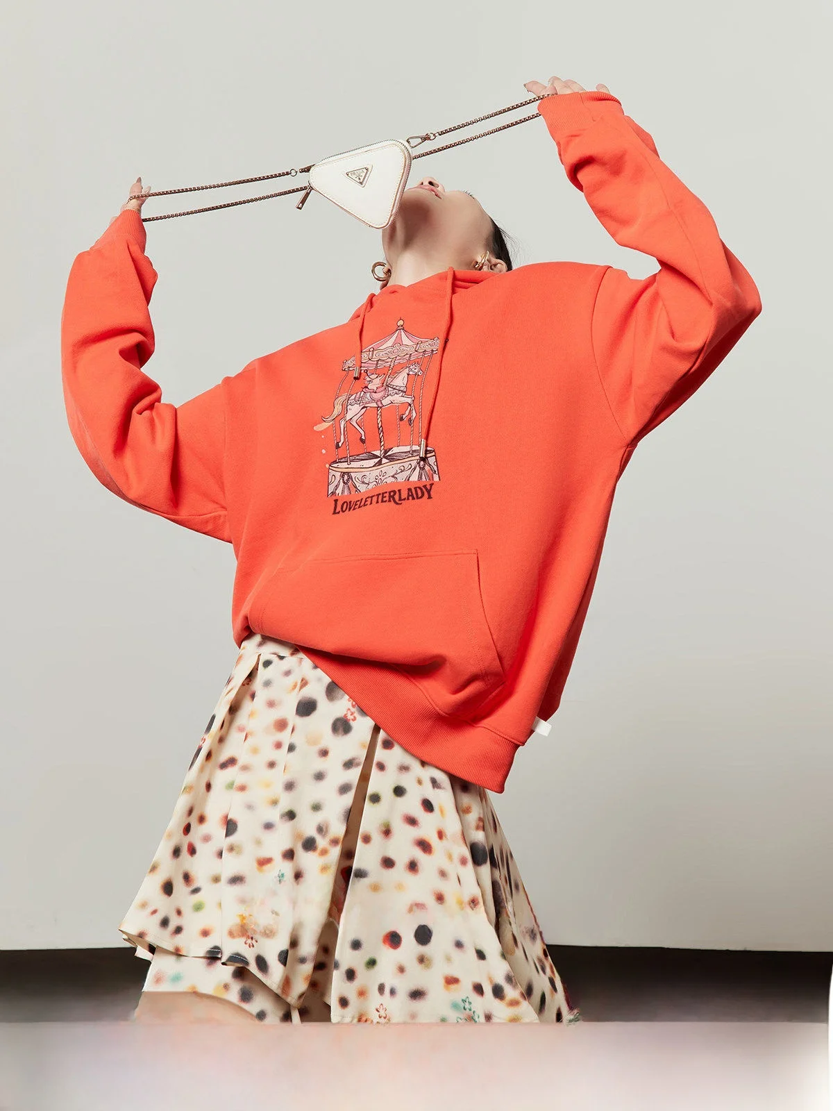 

Orange Rotating Sweatshirt Women's Loose Casual Printed Top Winter Warm Long Sleeve Hooded Jacket Ladies Fashion