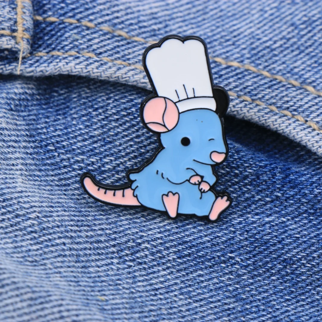 Cute Chef Rat Enamel Pin, Blue Cartoon Mouse with Chef Hat Brooch, Whimsical Foodie Animal Metal Badge for Jackets,BackpacksHats