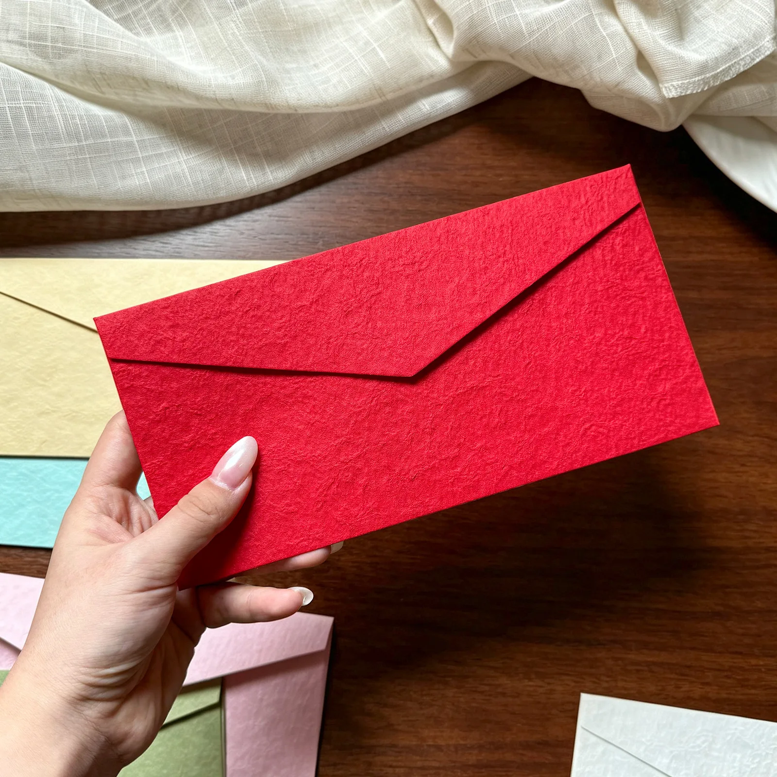 50pcs/lot 22x11cm Embossed Textured Envelope Relief Linen 130g Paper Envelopes for Wedding Invitation Busines Stationery
