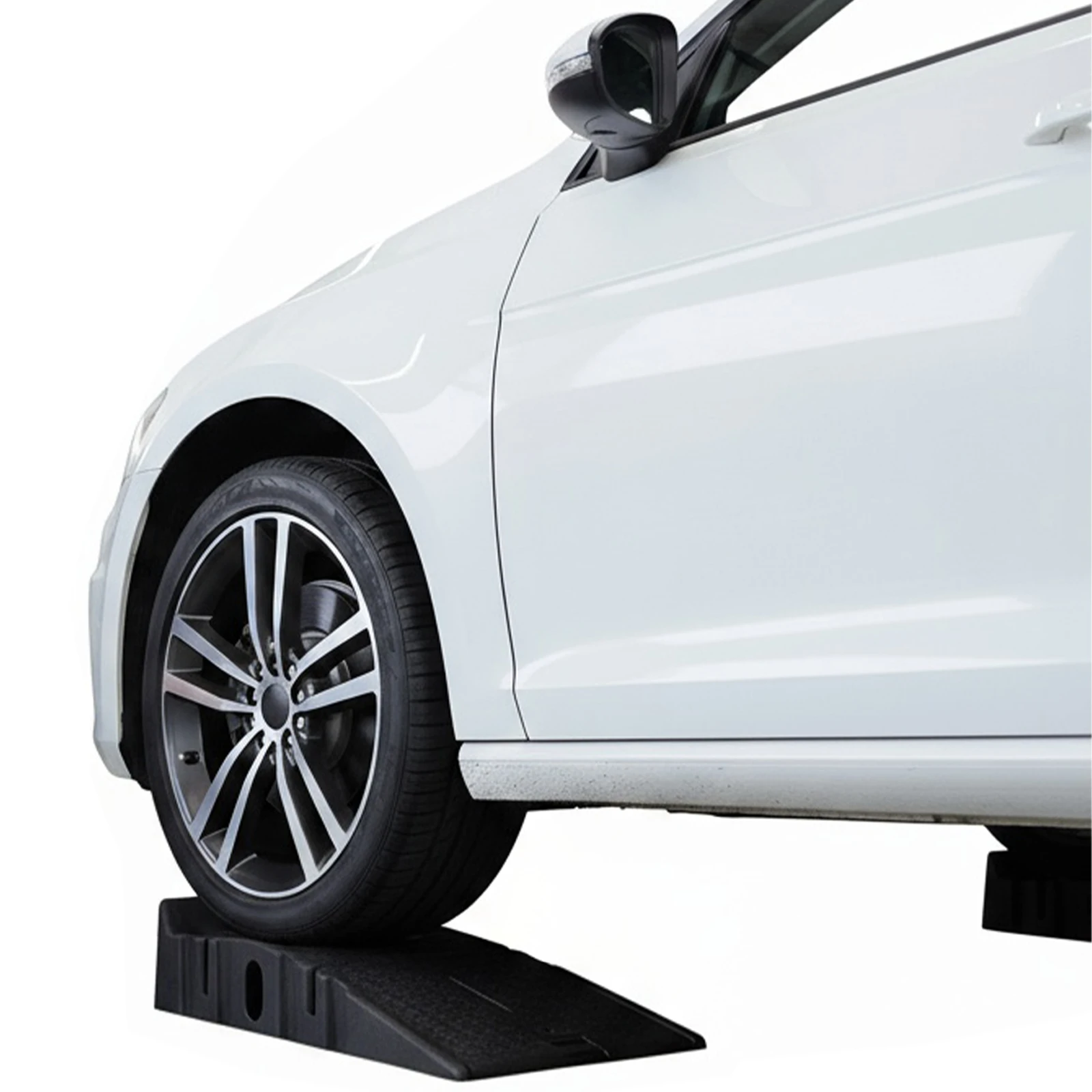 

2 Pcs Vehicle Ramp 3 Ton Capacity Heavy Duty Garage Ramps Portable Vehicle Maintenance Tire Ramps for Truck SUV Vehicle Repair