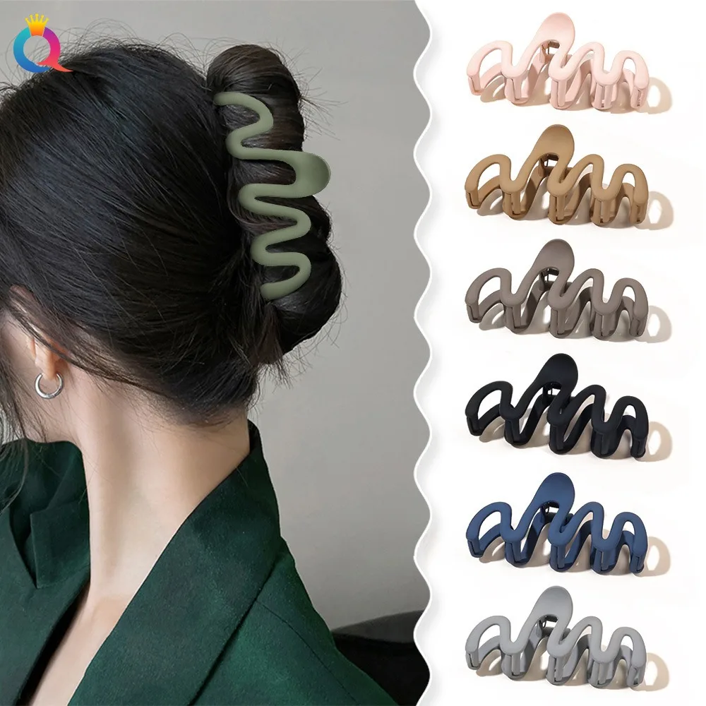 13cm Large Wave Hair Clip Fashion Large Hair Volume Matte Hairpin Simple Acrylic Headdress Ladies Girls Senior Hair Accessoriesb