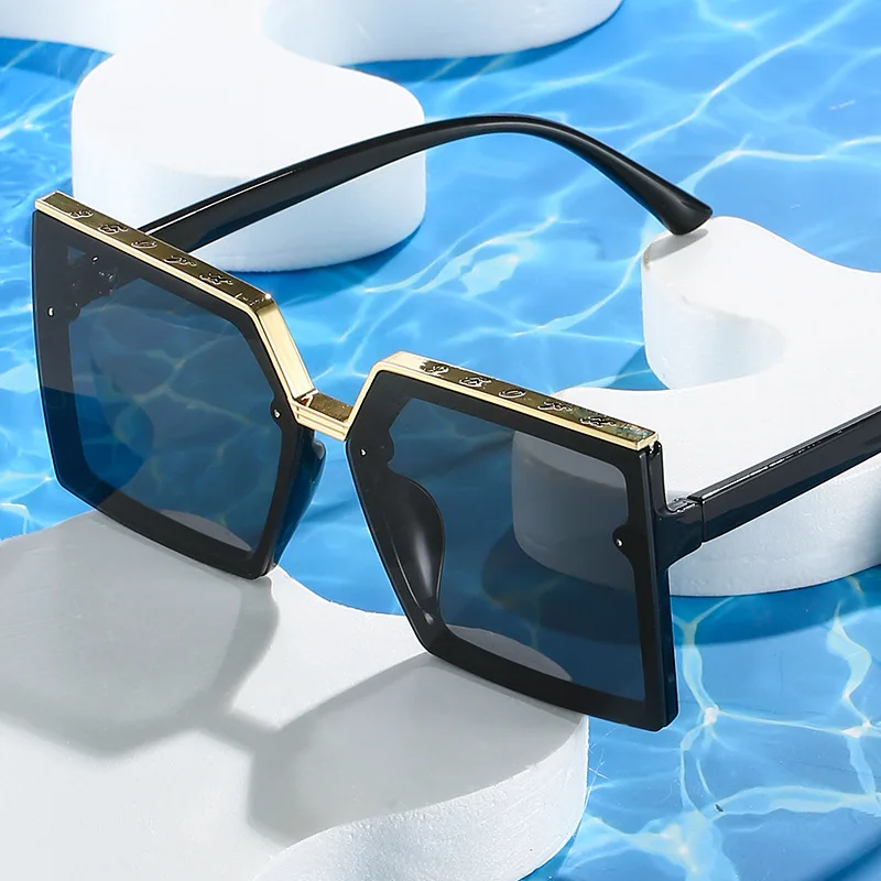 

Polarized UV Resistant Sunglasses Korean Large Frame Square Sunglasses UV Protection Sun Protection Outdoor Glasses for Women