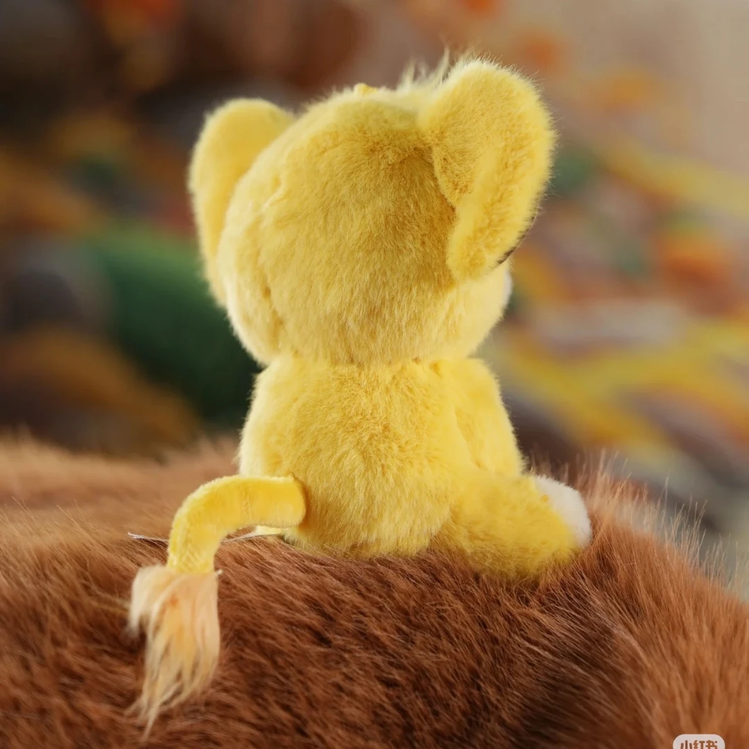 Disney Il Re Leone bambino Simba peluche ciondolo giocattoli Anime carino portachiavi per auto ciondolo zaino moda regalo di compleanno Kawaii