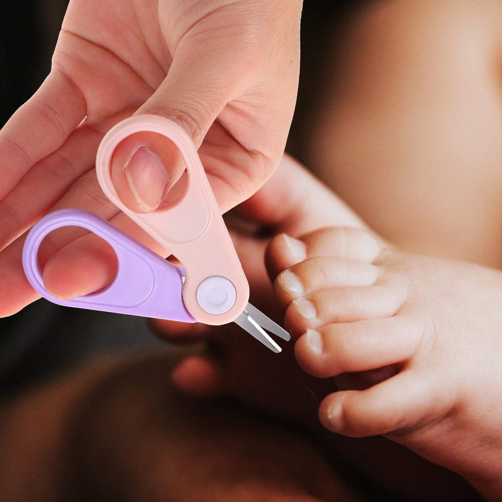 

1 комплект, детские кусачки для ногтей, набор для ухода за ногтями новорожденных, триммер для ухода за ногтями из нержавеющей стали, милый чехол для хранения, предметы первой необходимости