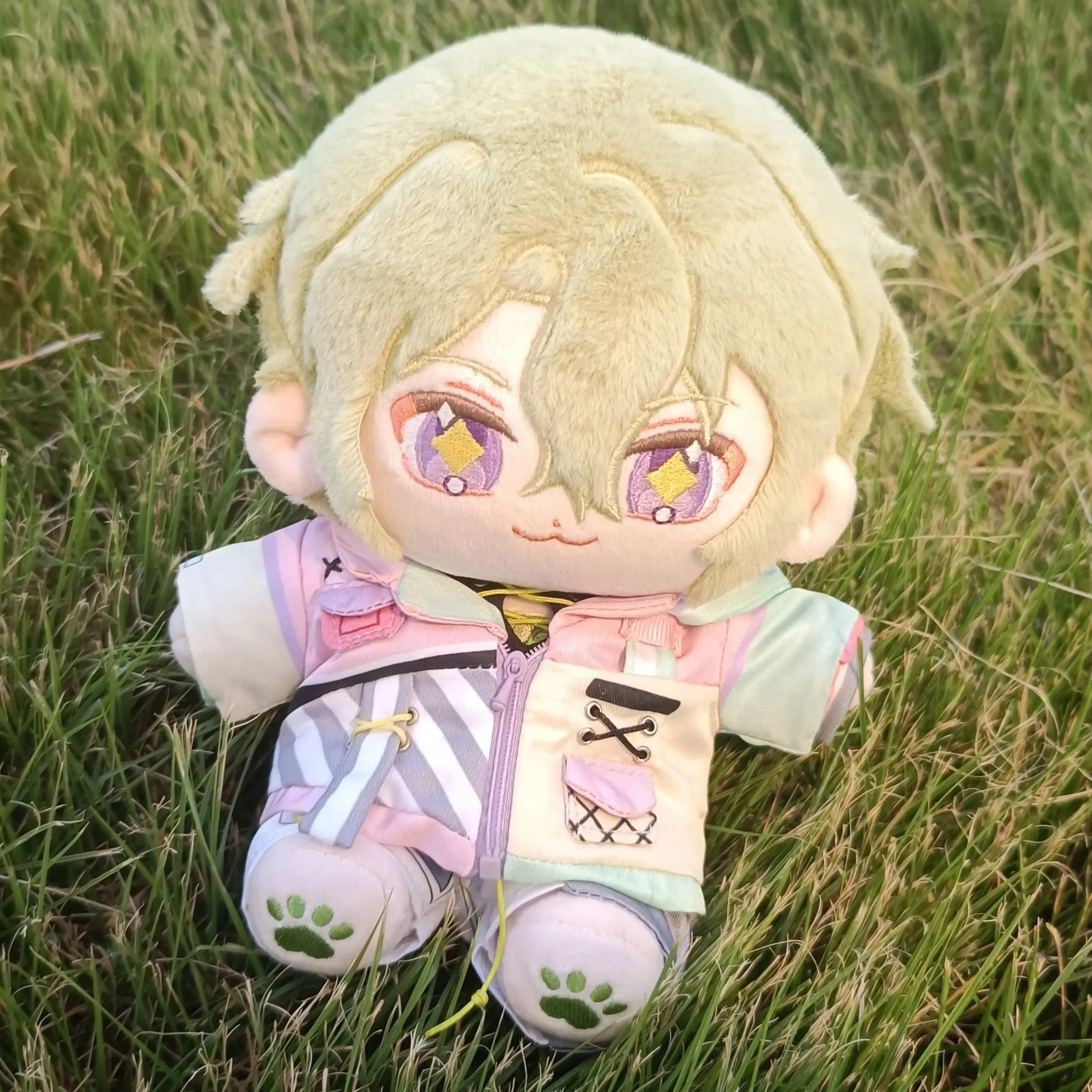 Stock Es Tomoe Hiyori Game Ensemble Stars あんさんぶるスターズ! Kawaii 20cm Cartoon Plush Stuffed Doll Clothes Body Costume Toys Ornaments