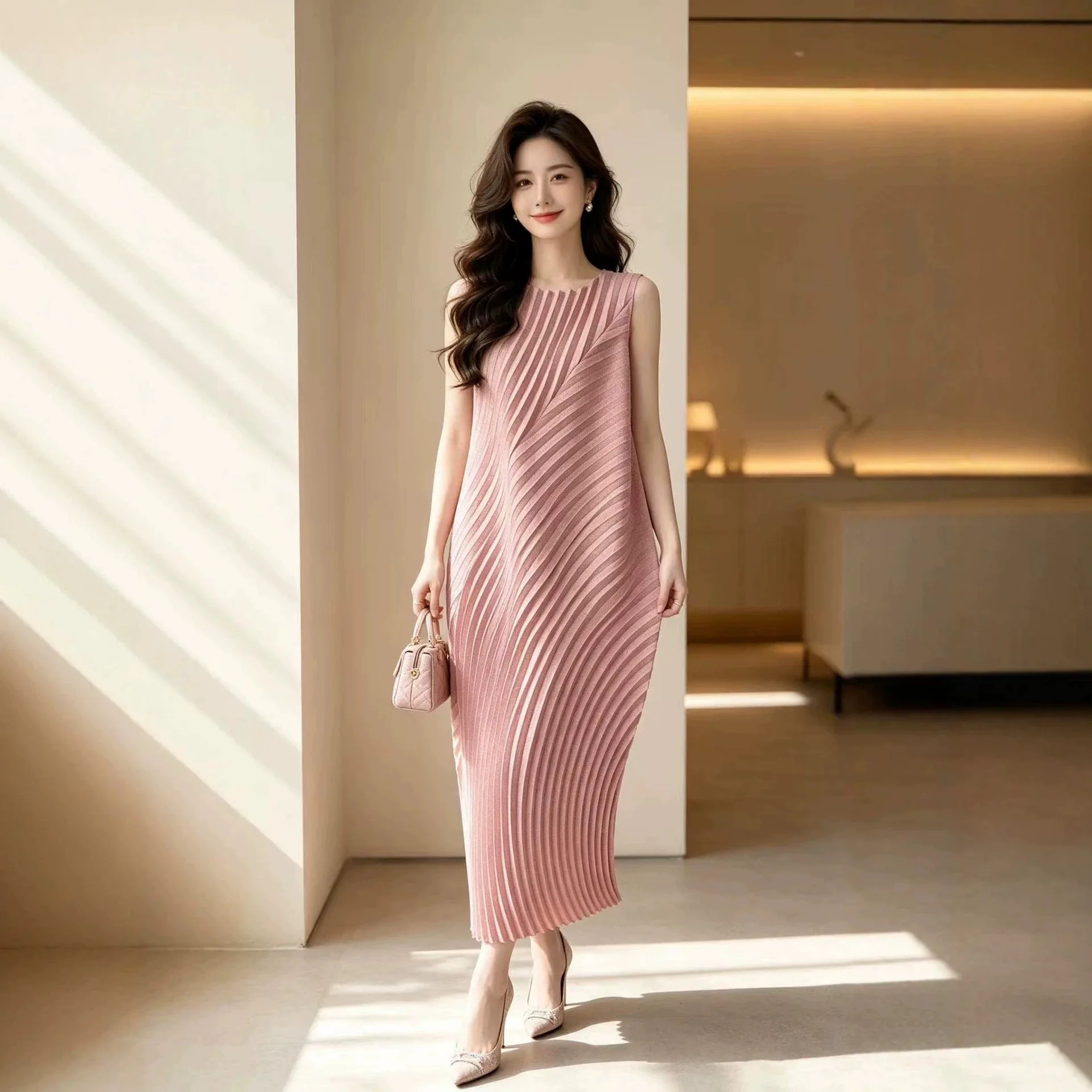 

Miyake Pleated Women's Casual Dress 2026 Summer New Japanese Design Loose Round Neck Sleeveless Irregular Pleated Skirt