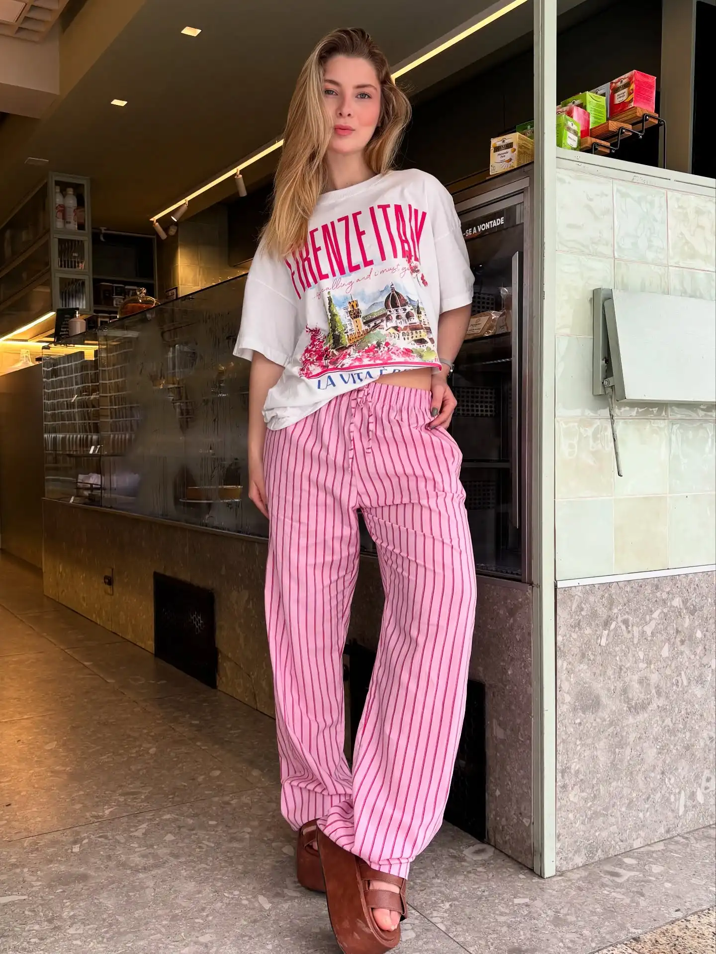 Retro American Vintage Summer Oil Painting Print Spicy Girl Loose Fit Pure Cotton Short Sleeve T-Shirt for Women