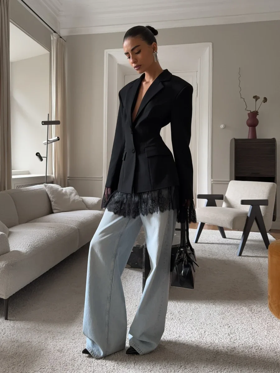 2026 Women's Autumn Winter New Black Blazer Design Sense Lace Paneled European & American Office Wear Long Sleeve Top