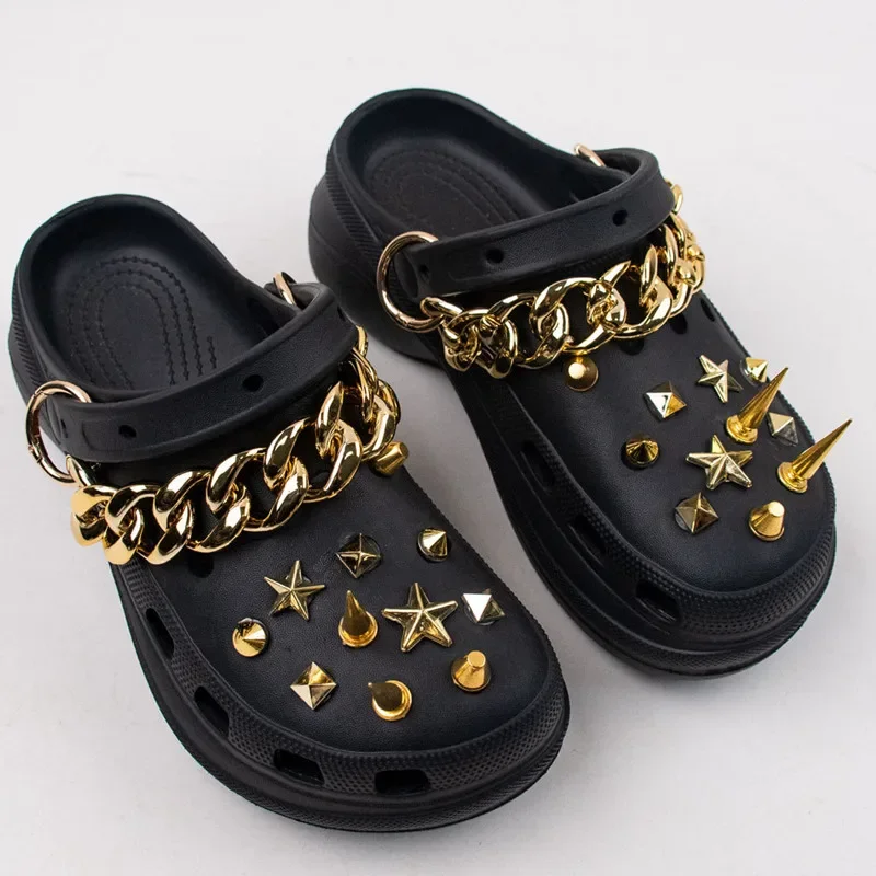 High Quality Fashion Metal Rivet Hole Shoe Charms Designer Vintage Clogs Shoe Accessories Trend All-match Charms DIY Punk Style