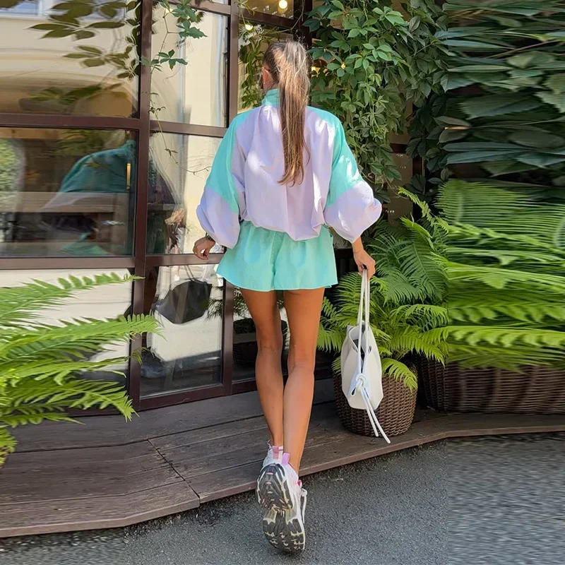 Damen Kontrast-Mantel-Hosenanzug, modischer Stehkragen, Reißverschlusstaschen, Damenmäntel, Shorts, Schnürung, Herbst 2026, Damen-Streetwear – Detail 4