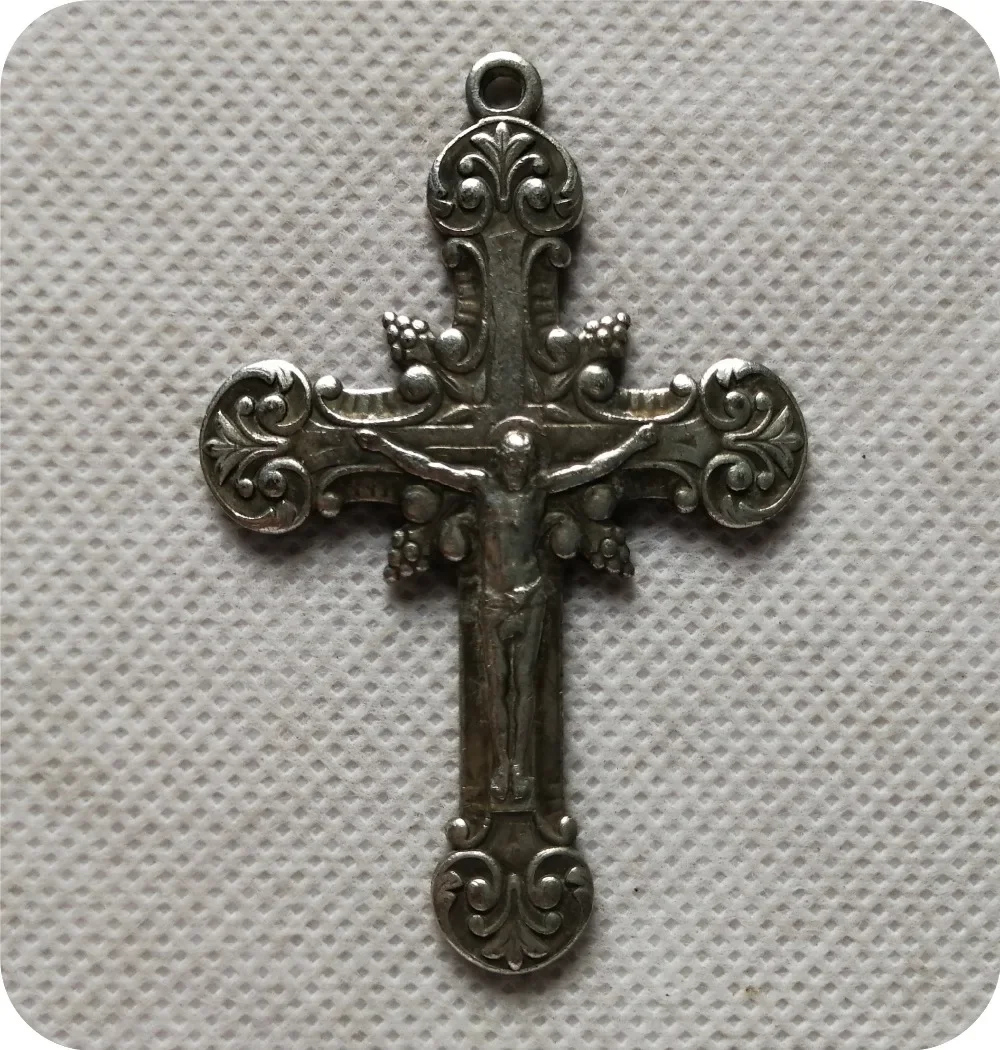 Silver Plated classic Jesus cross 65MMX43Medal Pendant Pin Brooch Christmas Gifts