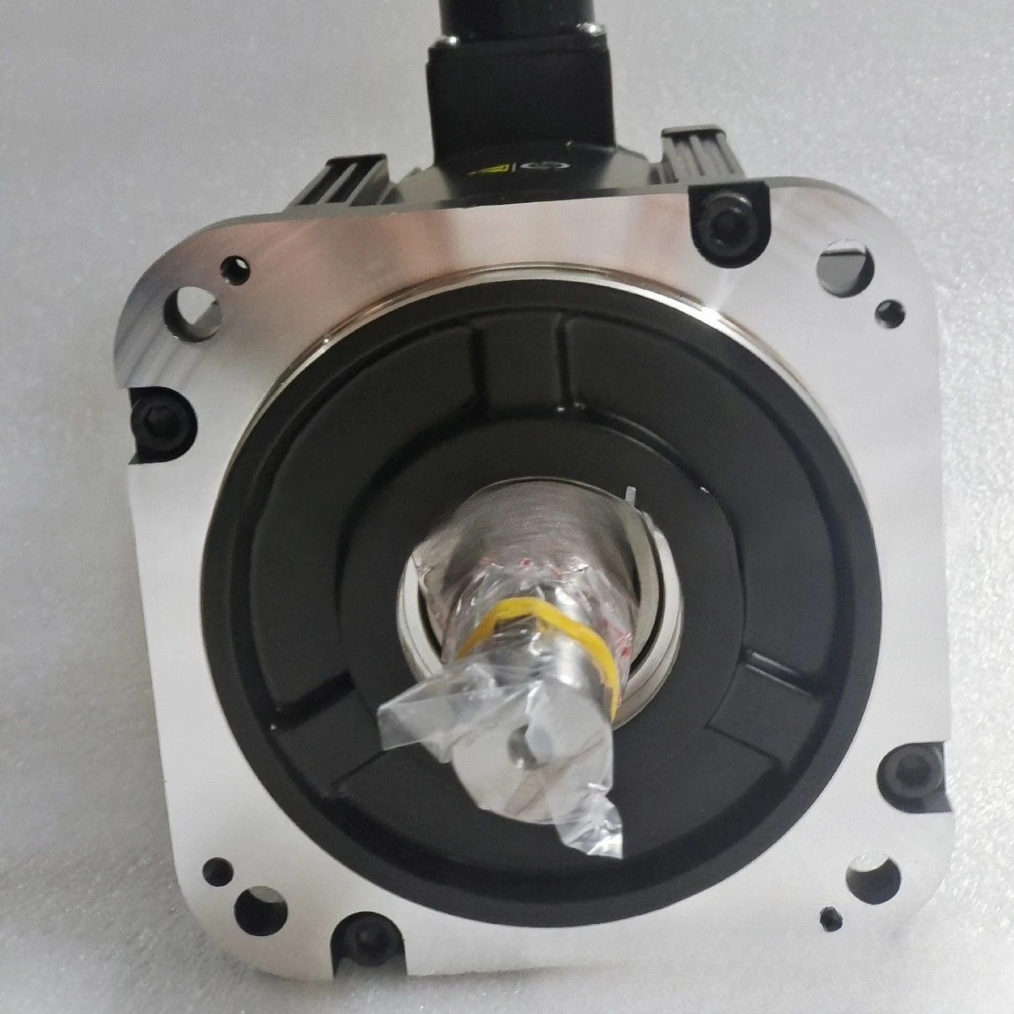 SGM7G‑20AFC61 Servo Motor, 1.8KW 200V Yaskawa Sigma‑7 AC Servo MotorAlibaba.co...