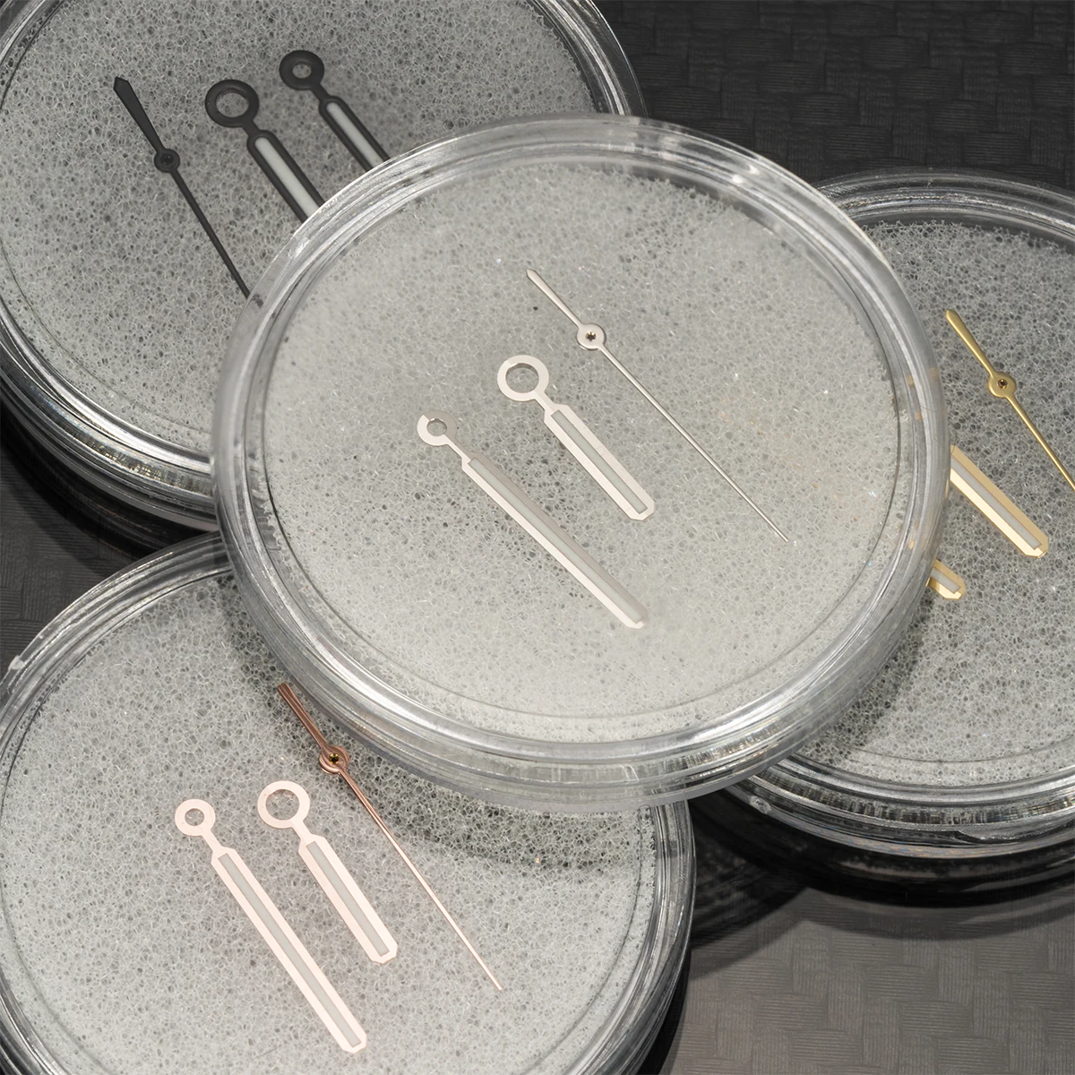 ساعة يد لساعة نوتيلوس NH35 ملحقات يد إبرة مع أيدي خضراء مضيئة باللون الأسود والفضي والذهبي NH35