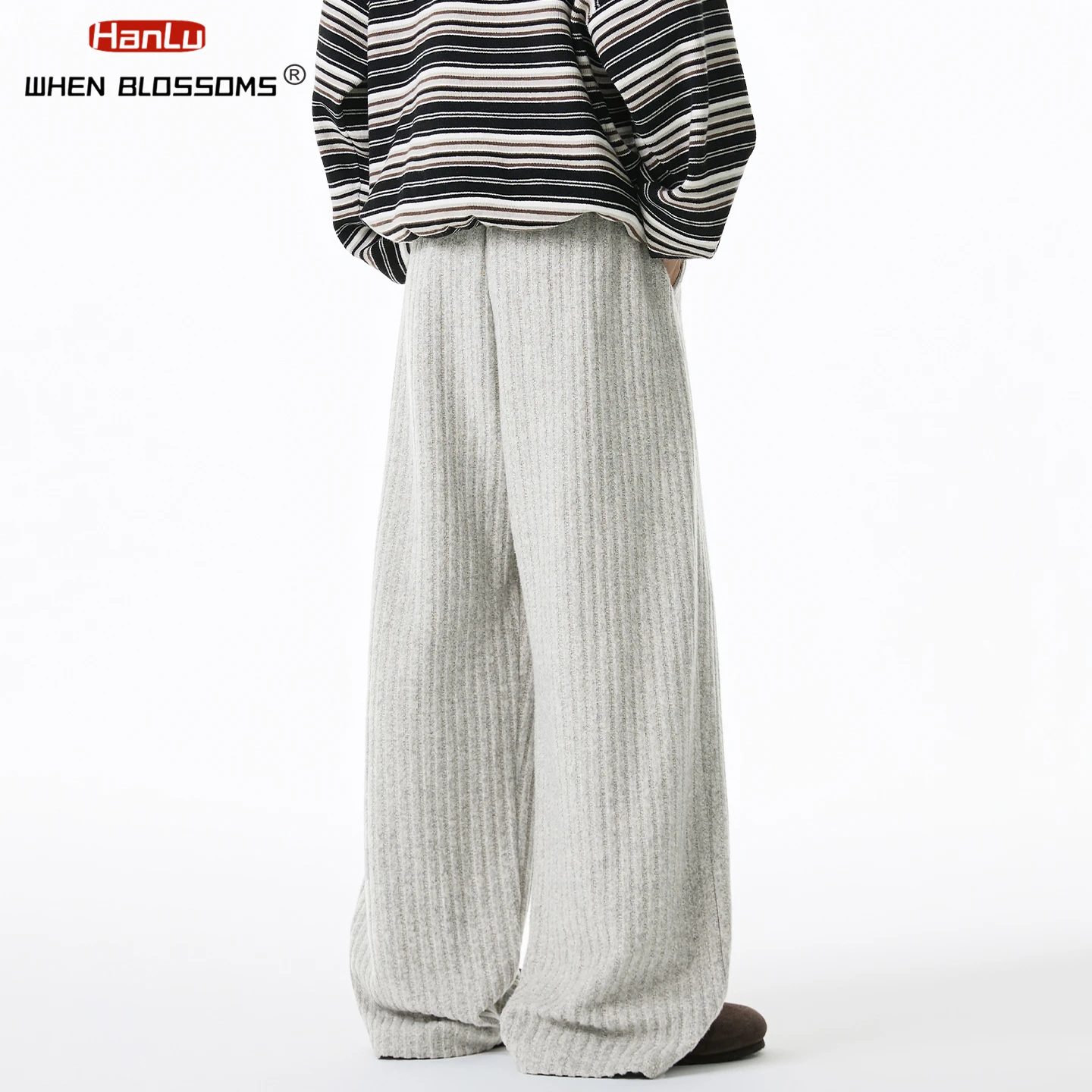 HANGLU 2025 Men's Pleated Trousers Heavyweight Drape Straight Leg Japanese Loose Fit Streetwear Casual Textured Pants