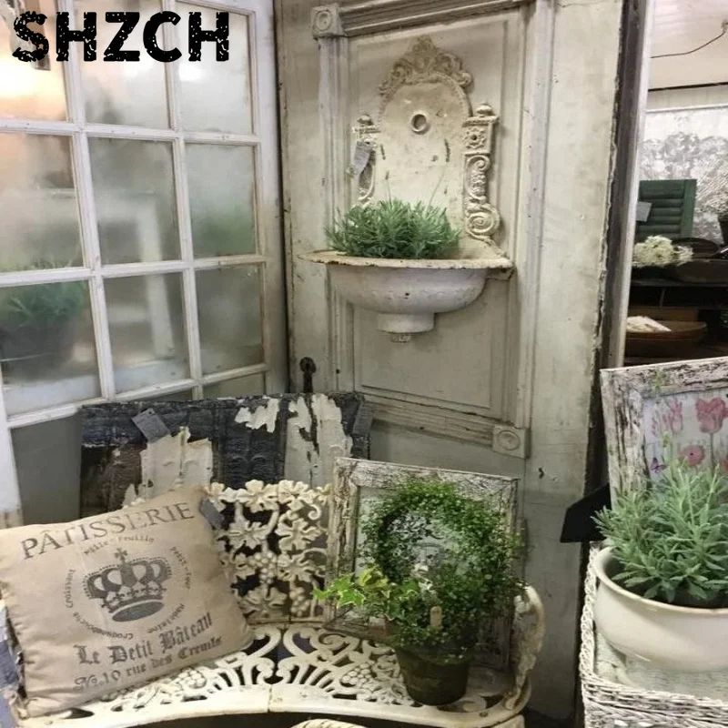 Vintage Cast Iron Wall Sink - Rustic Garden Water Feature, Antique Patio Basin, Farmhouse Decor for Home & Garden