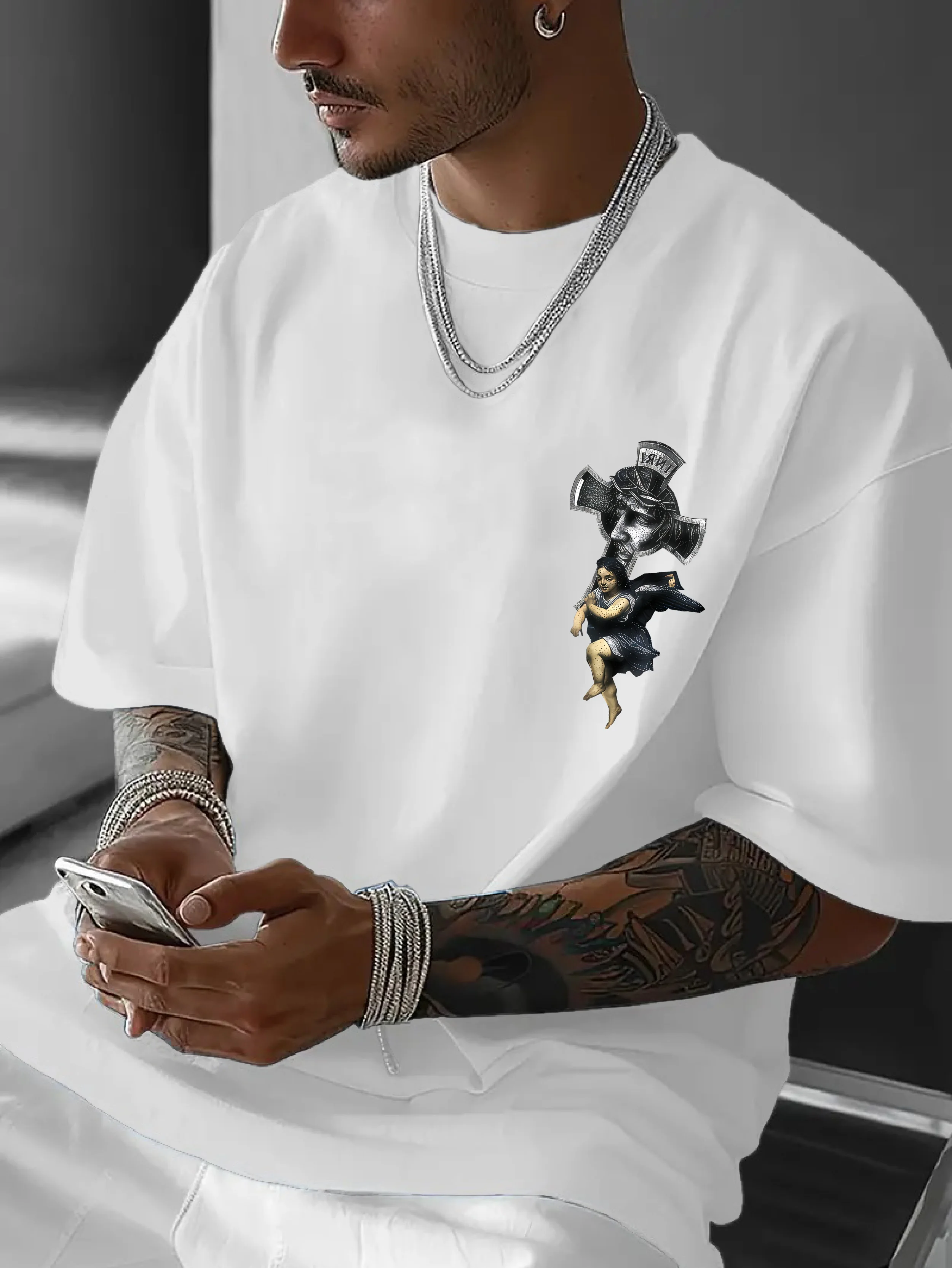 メンズオーバーサイズゴシッククリスチャンストリートウェアTシ - Gothic Streetwear Brand のレビューと価格