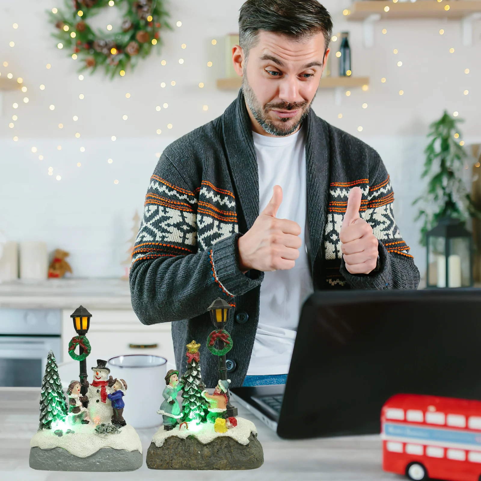 

2Pcs Resin Craft Decor Charming 3D Home Ornament for Living Room Bedroom Office Xmas Party Glowing Light Feature