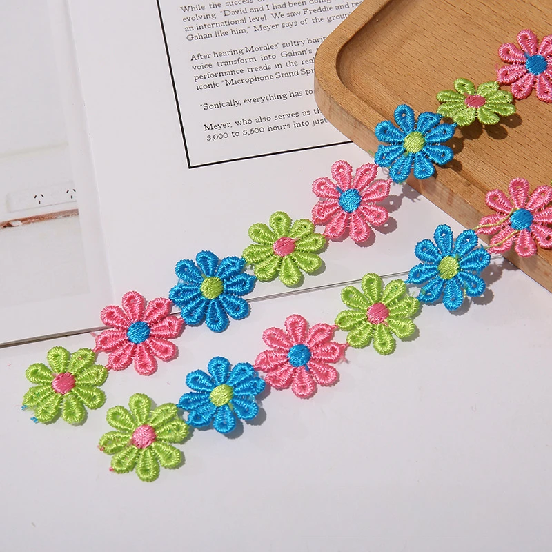 36 Colors 2.5cm Daisy Colorful Flowers Lace Garment Embroidery Accessories Lace for Crafts Ribbon Trim Strap White Black Pink