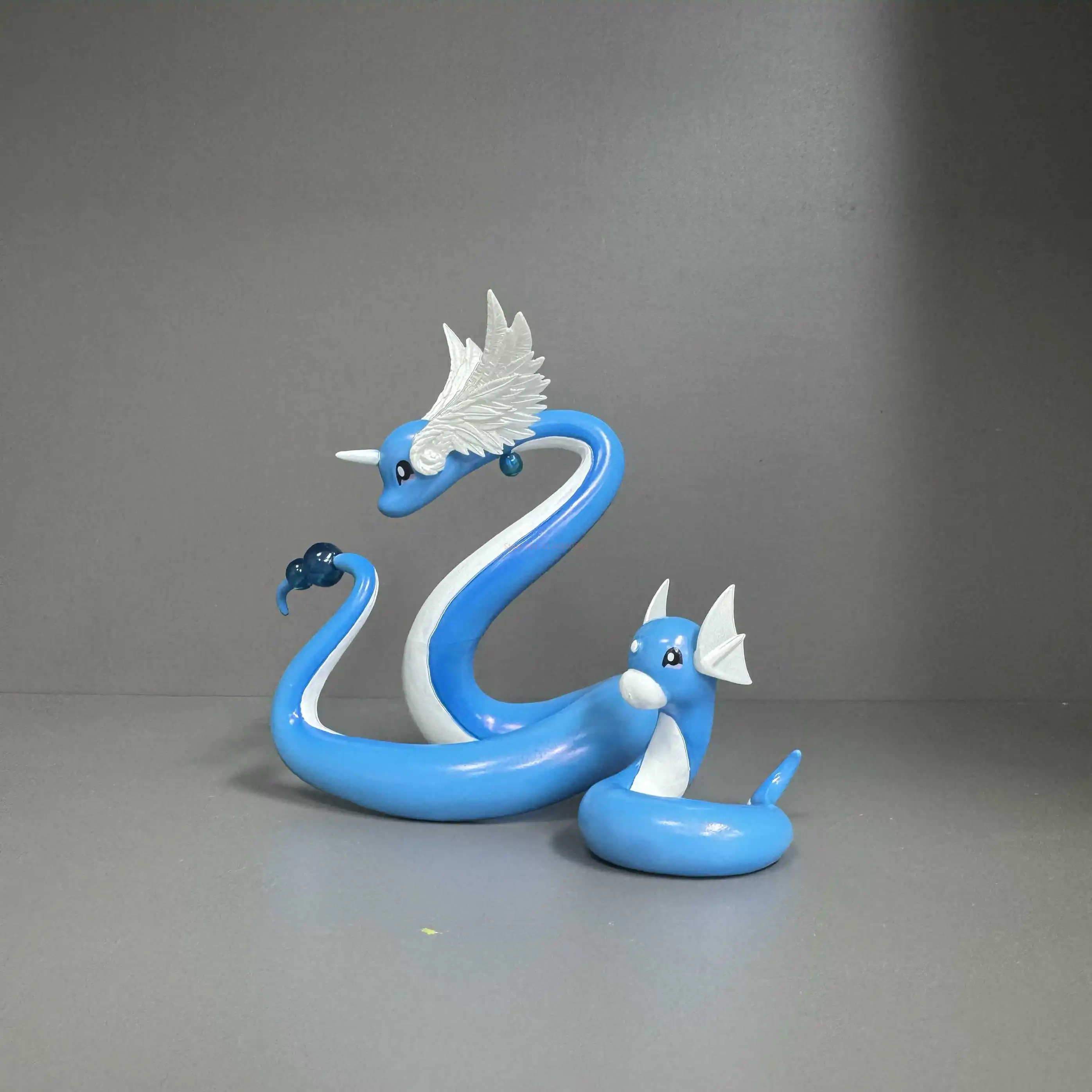ใหม่ร้อน Dratini Dragonair อะนิเมะตัวเลขน่ารักตุ๊กตา Pvc รูปปั้นคอลเลกชันชุดโต๊ะตกแต่งเครื่องประดับของขวัญวันเกิดของเล่น