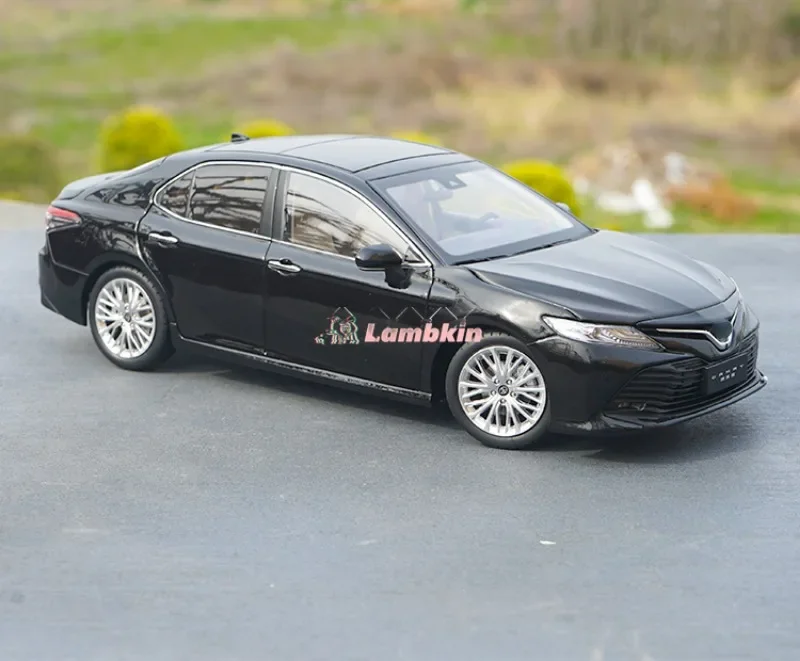 Model Decoration1:18 For Original toyot Eighth Generation 2018 2021 Camry toyot CAMRY Car Model