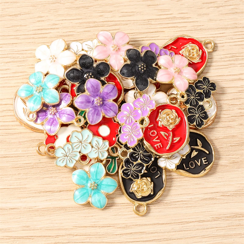 10 Stück niedliche, bunte Emaille-Blumen-Anhänger für die Schmuckherstellung, Halsketten, Ohrringe, Armbänder, DIY-Bastelzubehör – Detail 4