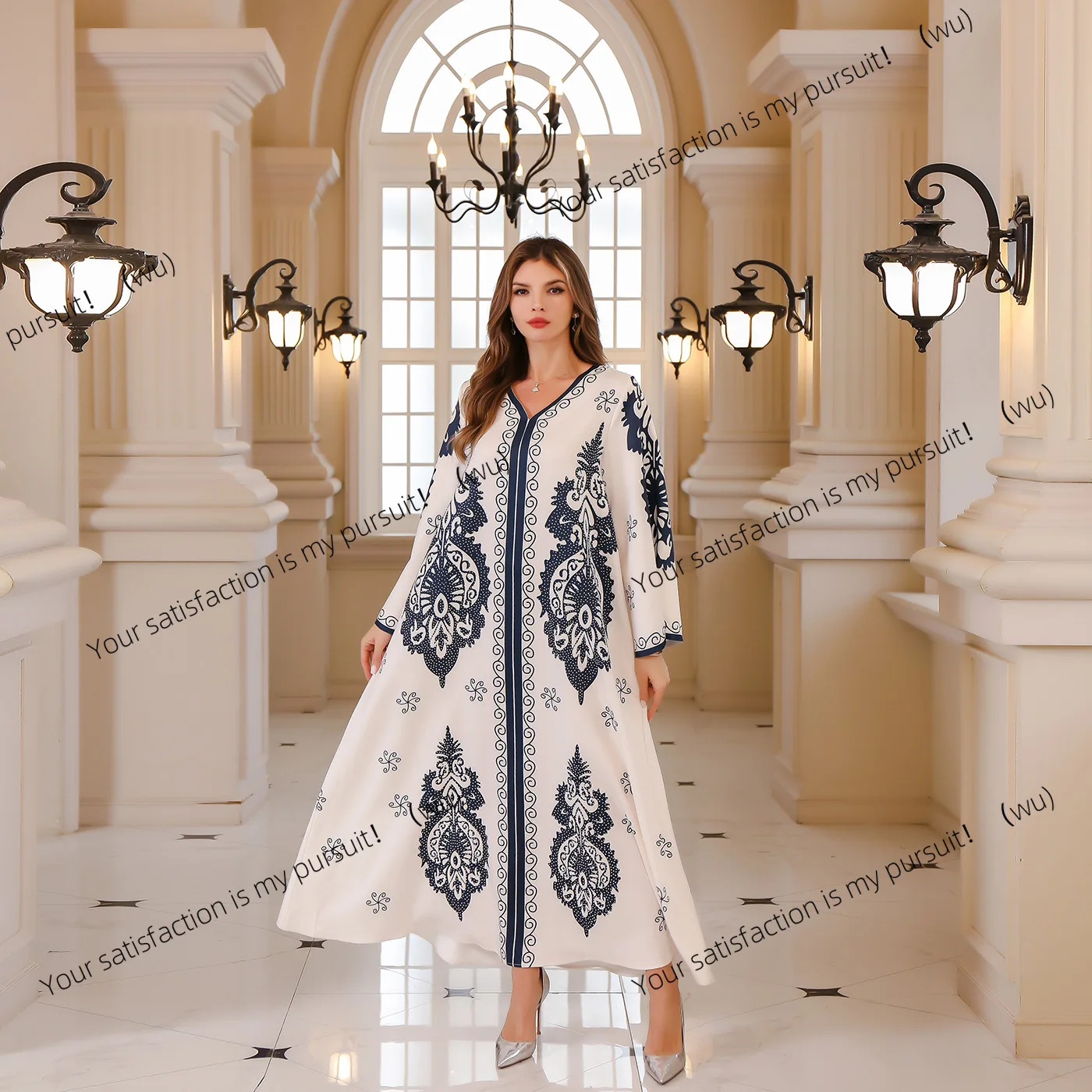 

Robe Women's Dubai Turkish Hot Diamond Robe