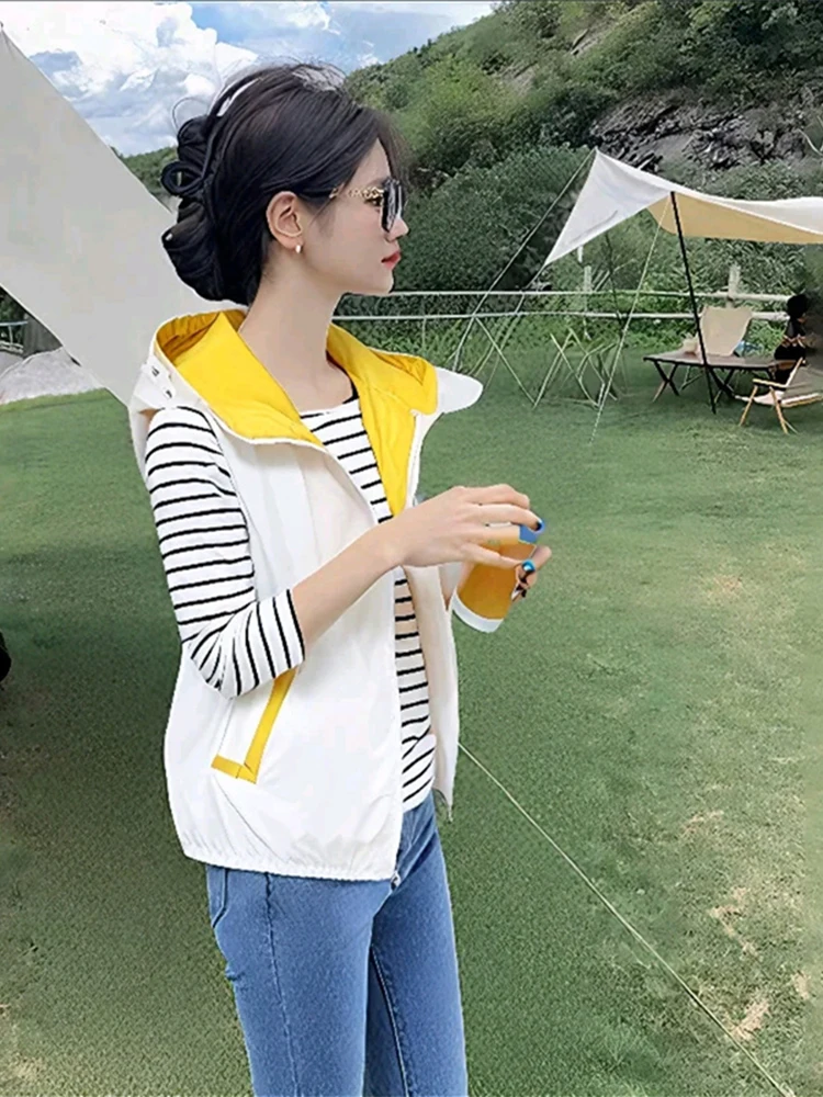 Women's Casual Hooded Vest Thin Spring Autumn Outdoor Wear Fashionable Shoulder Pad Free Size Zipper Closure  Color