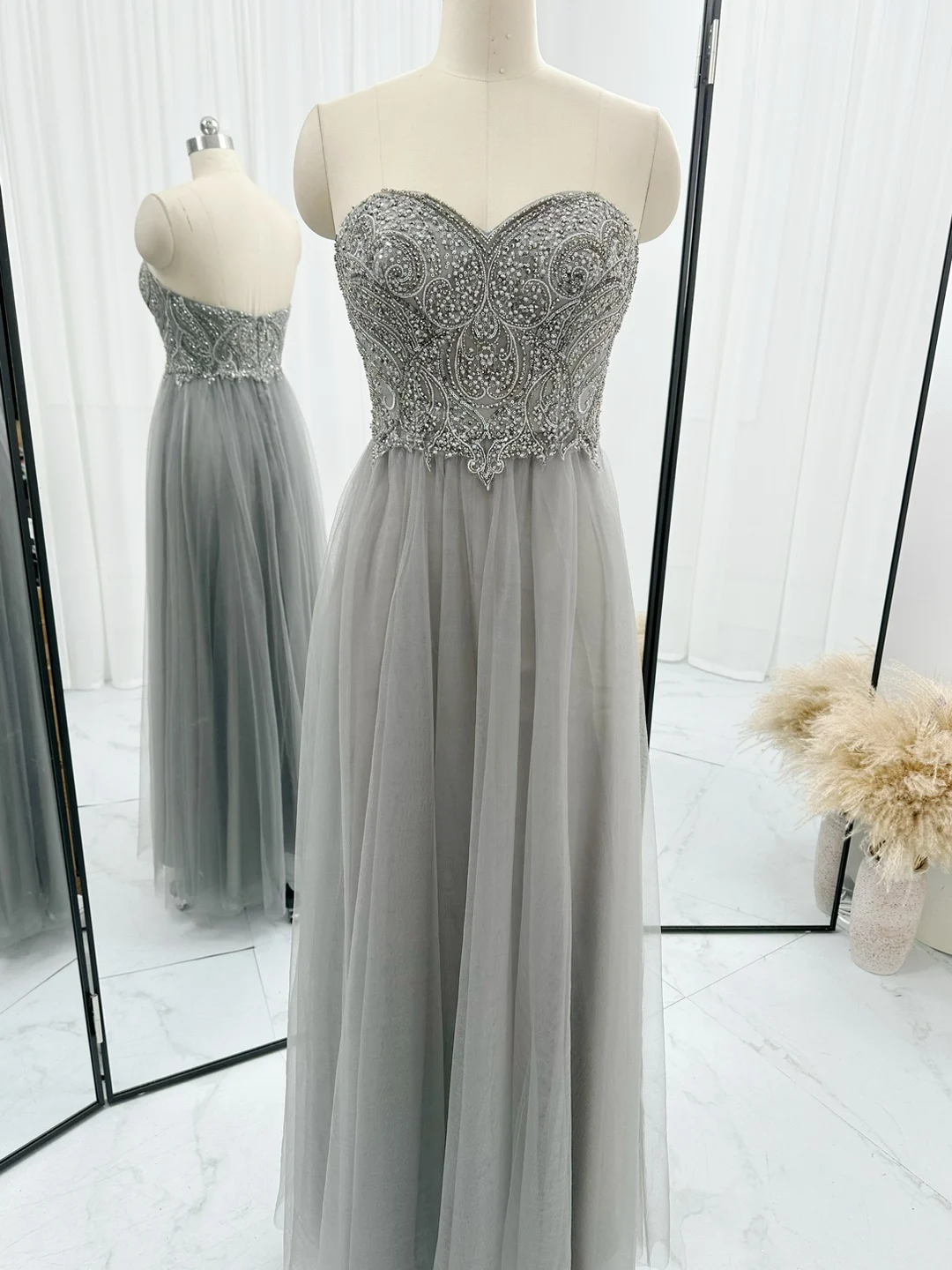 Gray Tube Top Heavy Work Beaded Net Yarn Zipper Back To Collect Waist Evening Dress M1156