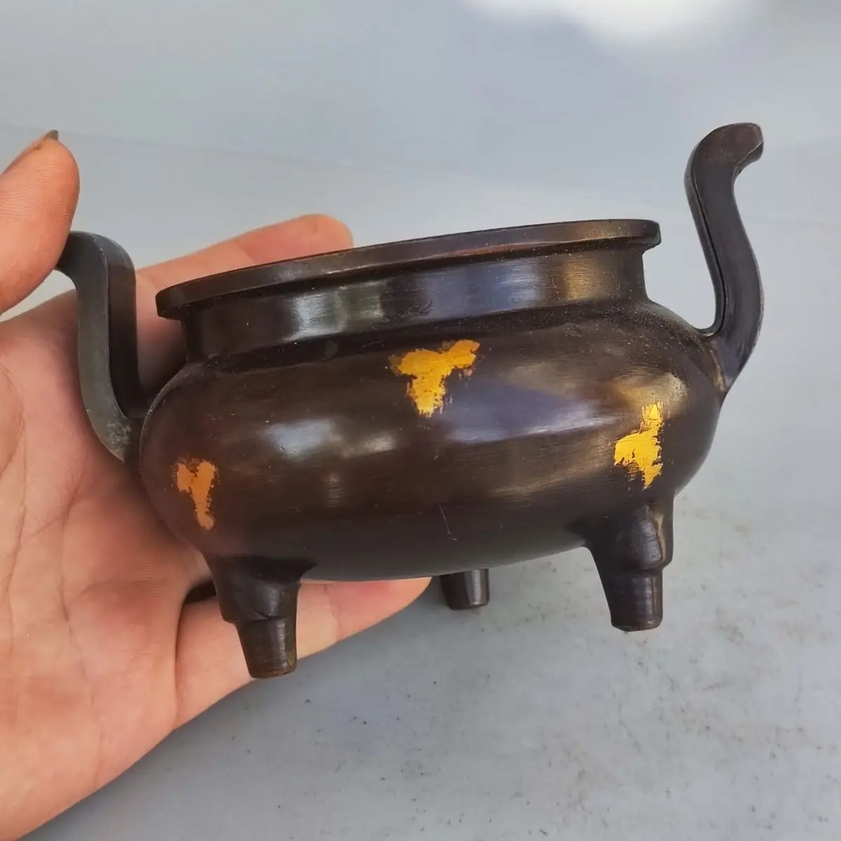 Vintage Old Collection Gold Spotted Crown Handle Bronze Incense Burner For Home Tea Path Aromatherapy Statue Sculpture