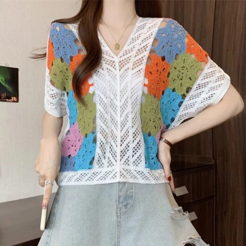 

Floral Crochet Knit Top for Women V-neck Batwing Sleeve Open Stitch Hollow-out Lace Blouse Boho Chic Summer Beach Resort