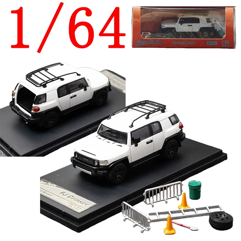 

SH Литая под давлением модель автомобиля из сплава в масштабе 1/64 Toyota FJ Land Cruise SUV, белые игровые транспортные средства, игрушки для мальчиков, подарок, оригинальная коробка