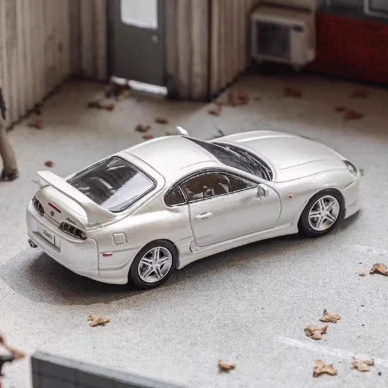 1:64 Scale SUPRA A80 Mk4 Alloy Car Model Collection Ornaments