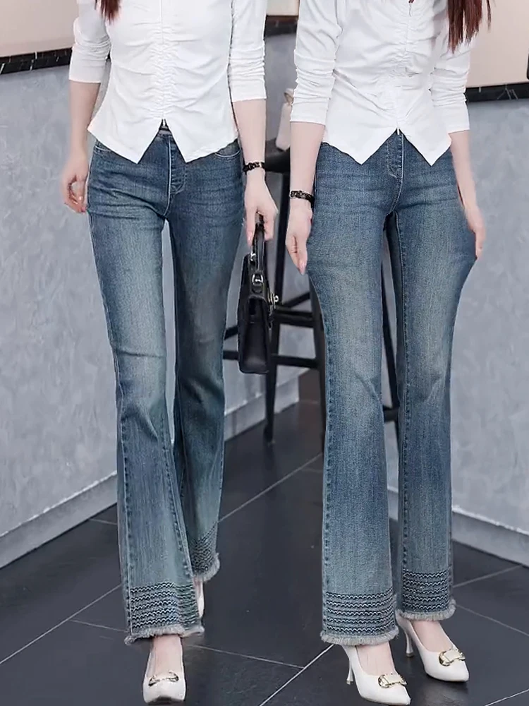 Hohe Taille Abnehmen Faionable Bell Bot Jeans Damen elastische ausgefranste Sommer Baumwolle Polyester Mischung gerade Beinjeans