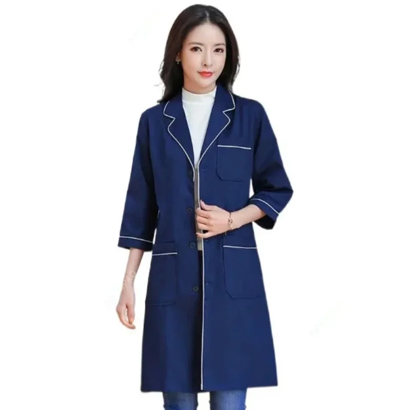 Neue Modelle hochwertige Frauen Labor kittel Arzt/Krankens ch wester/Kosmetikerin Jacke medizinische Uniform lange Ärmel gekerbt Kragen Krankens ch wester Kleid